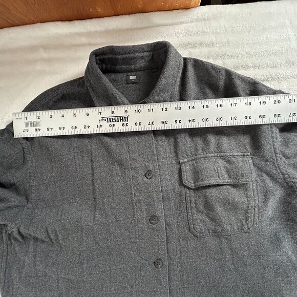 Uniqlo Womens Gray Check Button-Up Shirt Jacket Medium Long Sleeve Pocket Casual - Picture 6 of 8